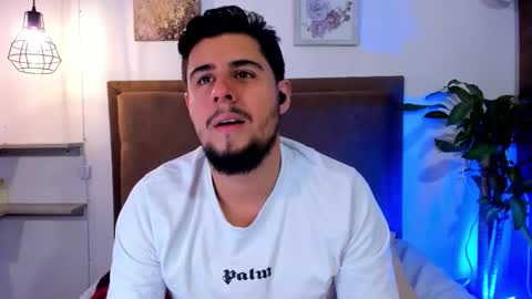    online show from March 23, 12:55 pm