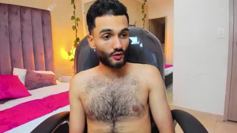 ryan_jackson_ online show from November 30, 9:55 am