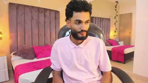 ryan_jackson_ online show from November 23, 5:07 am