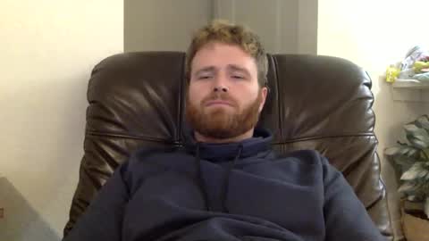 Snapshot of ryanoliver83 chatting on January 17, 11:44 pm Ryan Oliver online show from January 17, 11:44 pm