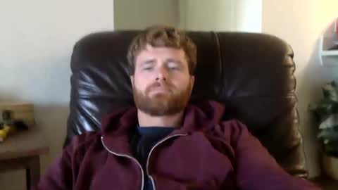 Snapshot of ryanoliver83 chatting on February 21, 9:32 pm Ryan Oliver online show from February 21, 9:32 pm
