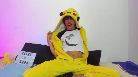 Snapshot of saint_dark chatting on October 21, 1:14 pm saint_dark online show from October 21, 1:14 pm