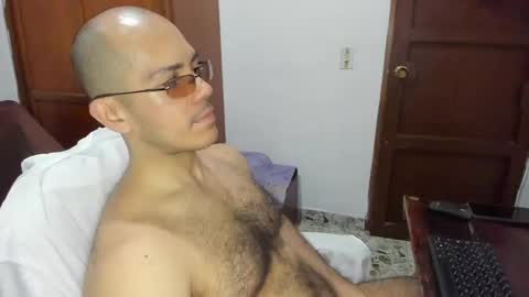 Snapshot of saintedy01 chatting on February 25, 2:00 pm saintedy01 online show from February 25, 2:00 pm