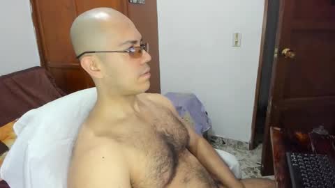 Snapshot of saintedy01 chatting on October 19, 1:47 pm saintedy01 online show from October 19, 1:47 pm