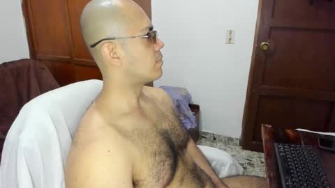Snapshot of saintedy01 chatting on September 16, 1:01 pm saintedy01 online show from September 16, 1:01 pm