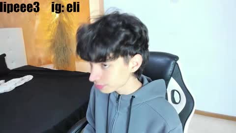 salvatore  online show from February 21, 8:43 pm