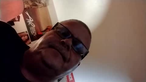 Snapshot of sam431717 chatting on November 1, 11:53 pm sam431717 online show from November 1, 11:53 pm