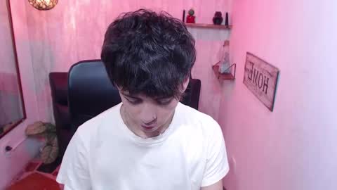 Sam online show from February 18, 1:33 pm