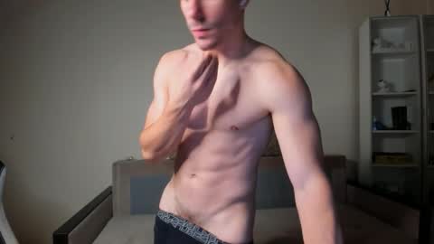 Snapshot of sam_huston18 chatting on October 3, 9:09 pm BACK IN 2 WEEKS online show from October 3, 9:09 pm