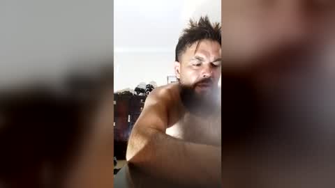 sam_papithebarber online show from August 7, 3:02 am