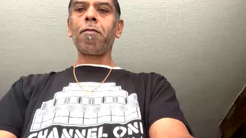 samegee online show from October 29, 8:28 am