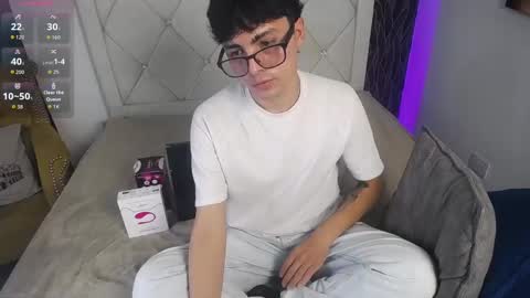 Snapshot of samu_foxxx chatting on October 15, 9:11 pm SAMU online show from October 15, 9:11 pm