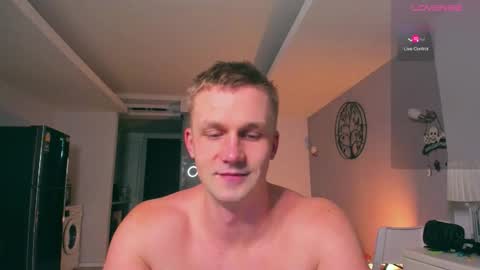 Samuel online show from November 10, 8:19 am