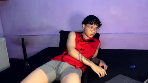 samuel_mora online show from May 17, 10:17 pm