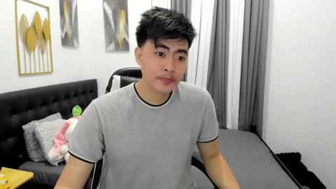 Sam online show from March 18, 12:46 am