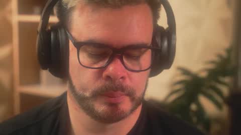 Sanders online show from January 19, 5:43 am