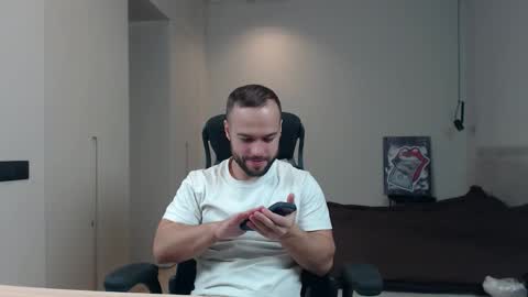 DeAlex online show from December 20, 9:27 am