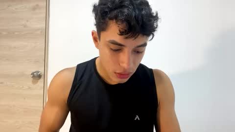 santi36rt online show from February 19, 11:12 pm