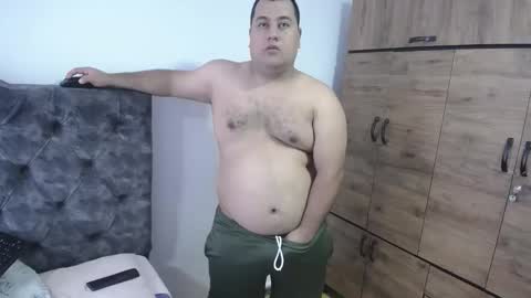 Snapshot of santi_hothot chatting on October 6, 7:07 pm Santiago online show from October 6, 7:07 pm