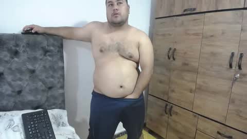 Snapshot of santi_hothot chatting on September 30, 7:28 pm Santiago online show from September 30, 7:28 pm