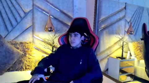 SantiAbader online show from November 19, 12:05 pm