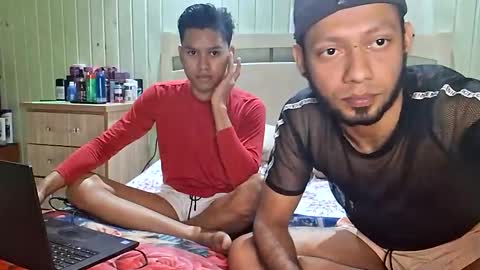 Santhiago  online show from September 21, 1:39 am