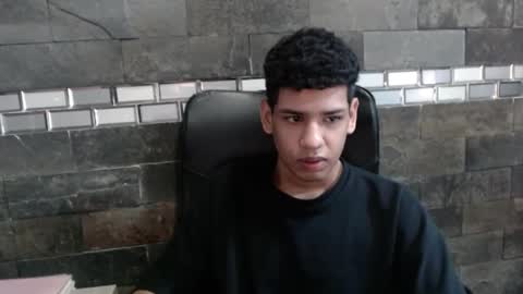 santi online show from November 21, 2:54 am