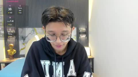 santiago_russo18 online show from October 22, 12:09 pm