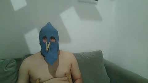 Snapshot of santiagorodriguezxxx chatting on December 22, 2:06 am santiagorodriguezxxx online show from December 22, 2:06 am