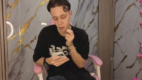 Julius Novachrono  online show from March 16, 11:30 pm