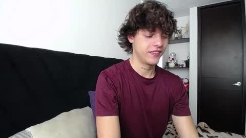 Santii online show from March 3, 5:56 pm