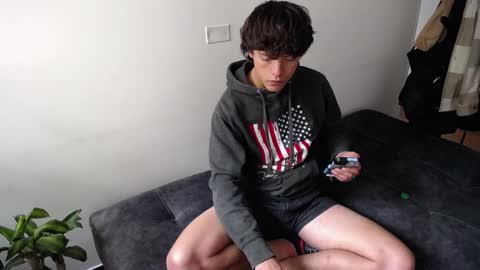 Santii online show from January 27, 1:52 pm