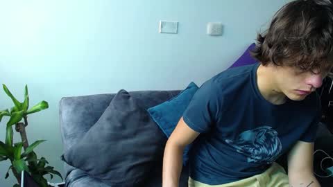 Santii online show from December 15, 2:27 pm