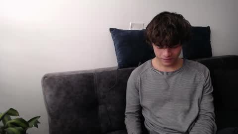 Santii online show from January 24, 4:06 pm