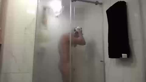 Santii online show from September 9, 2:27 pm