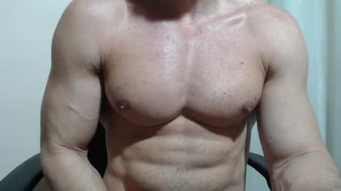 saradorj92 online show from March 22, 1:21 am