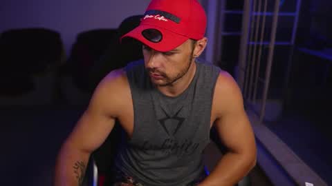 SargentSaltNPepa online show from December 15, 8:17 pm