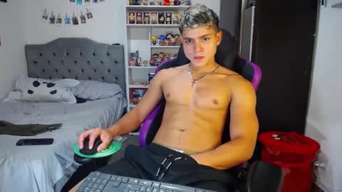 Saulo online show from September 15, 10:55 pm