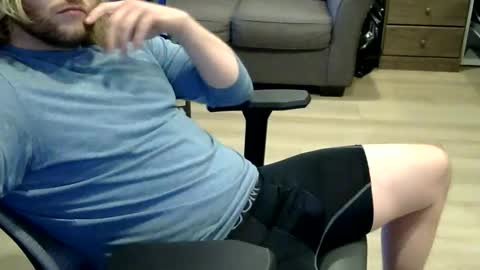 schmizz09 online show from March 9, 11:21 pm