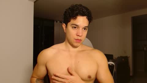 Twitter Scott brasher1 Instagram Camiloestuardo2 online show from February 17, 12:09 am