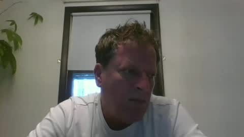 scottpbi52 online show from December 30, 5:13 pm