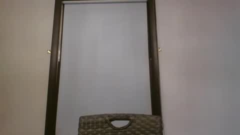 scottpbi52 online show from January 31, 12:40 pm