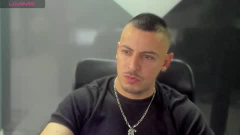 Ricardo online show from November 20, 10:08 pm