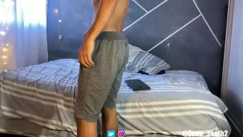 Snapshot of sean_scoth2 chatting on December 6, 3:22 pm Sean Scoth online show from December 6, 3:22 pm