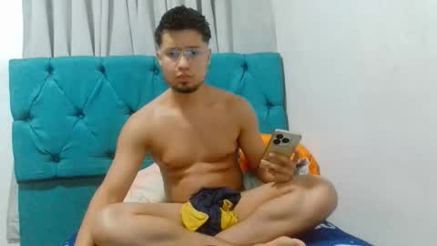 SEBASTIAN online show from January 19, 2:03 am