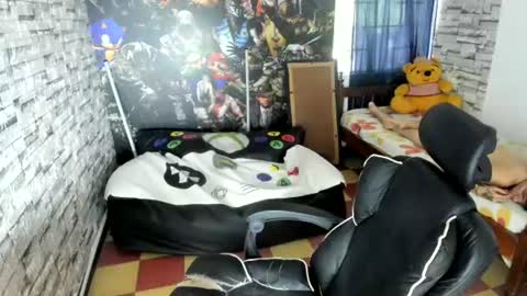 sebas jusa online show from June 27, 12:22 pm