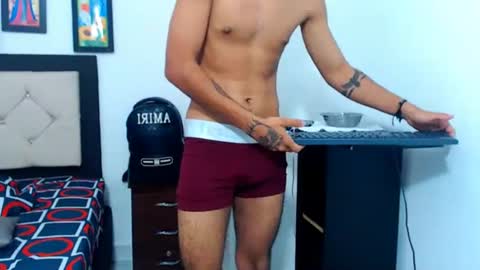 sebasbight online show from September 15, 9:05 pm