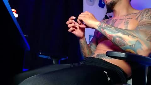 Sebastian online show from March 14, 5:03 am