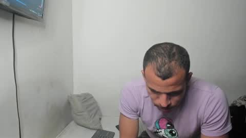 Snapshot of sebastianp13 chatting on January 10, 6:31 am sebatian palacios online show from January 10, 6:31 am