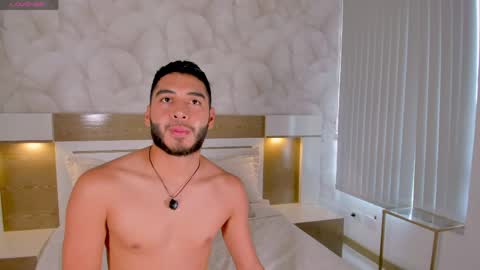 Sebastian online show from May 5, 6:19 pm